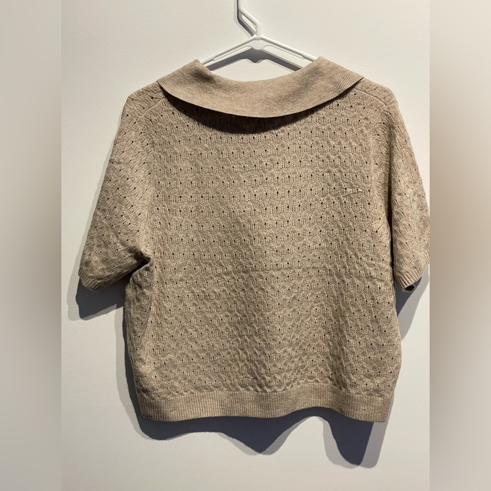 Universal Thread Women's Short Sleeve Collared Neck Pullover Sweater Tan XL - Picture 2 of 5